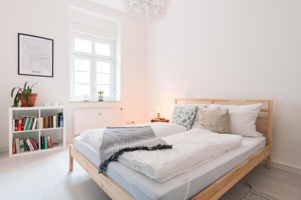 Gemutliche 45M² Wohnung Mit Netflix & Disney+ Erfurt Buitenkant foto