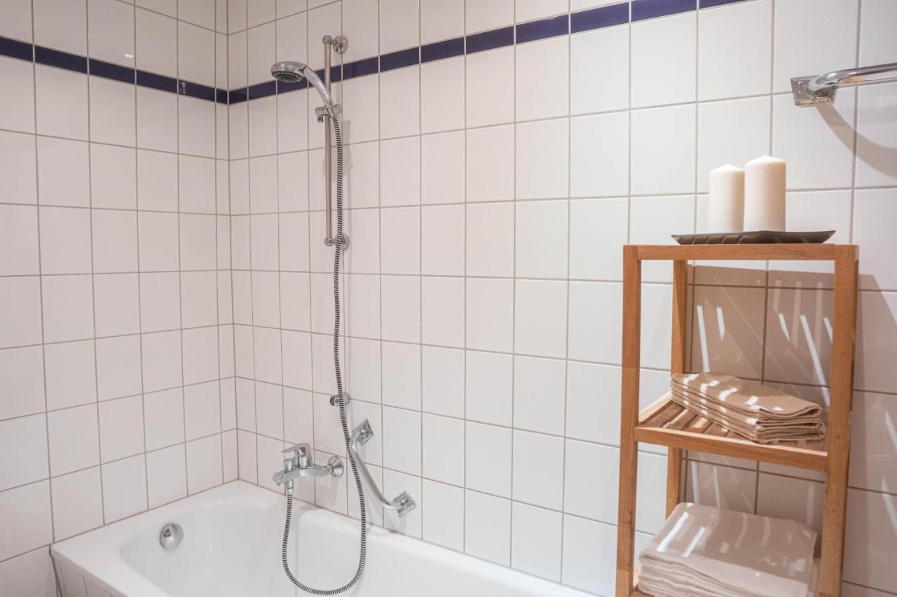 Gemutliche 45M² Wohnung Mit Netflix & Disney+ Erfurt Buitenkant foto
